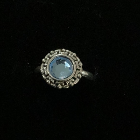 Elegant Blue Stone Silver Pinky Ring Size 4 - Picture 1 of 8